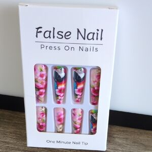 Floral Press On Nails